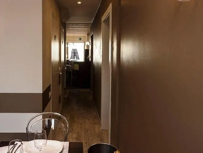 斯特拉维多宾馆