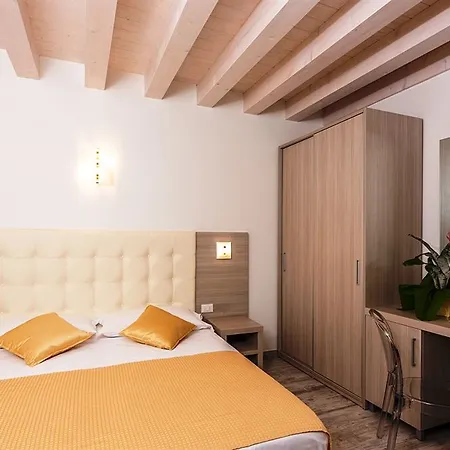 Locanda Stravedo 3*