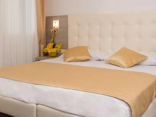 Mini-hôtel Stravedo 3*
